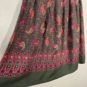 PERSONAL - LESLIE FAY | VINTAGE SKIRT SIZE 14 GREEN